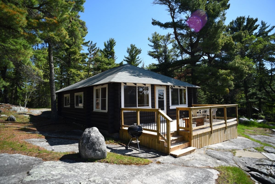 Voyageur Park Lodge